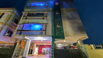 Front of property - evening/night