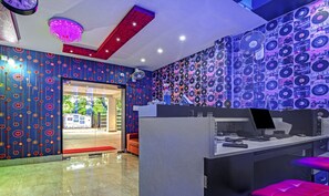 Reception - Treebo The Bollywood (Bhubaneshwar)