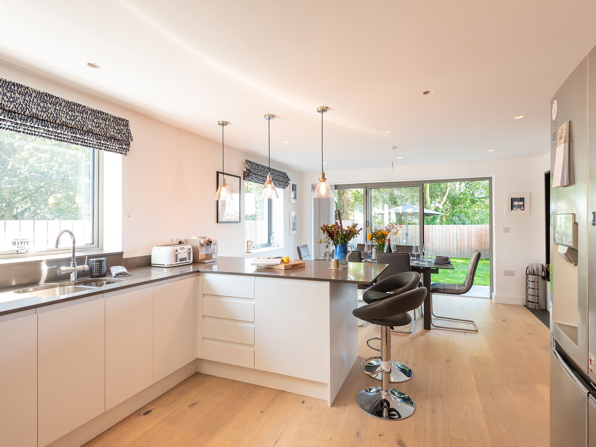 Ferienhaus | Eigene Küche | Kühlschrank, Geschirrspüler, Wasserkocher, Toaster