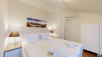 2 Schlafzimmer, Zimmersafe, Reisekinderbett, WLAN