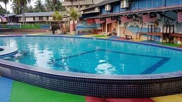 ์ผ์ธ ์์์ฅ