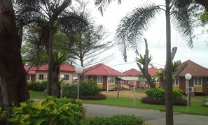 Premium Room, Sea View (Chalet) | Desk, bed sheets - PCB Beach Resort (Kota Bharu)