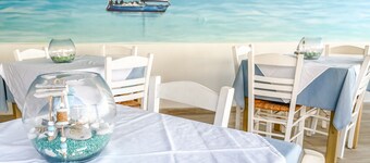 Melina Beach Hotel