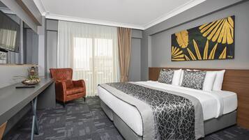 Articles gratuits dans le mini-bar, fer et planche à repasser