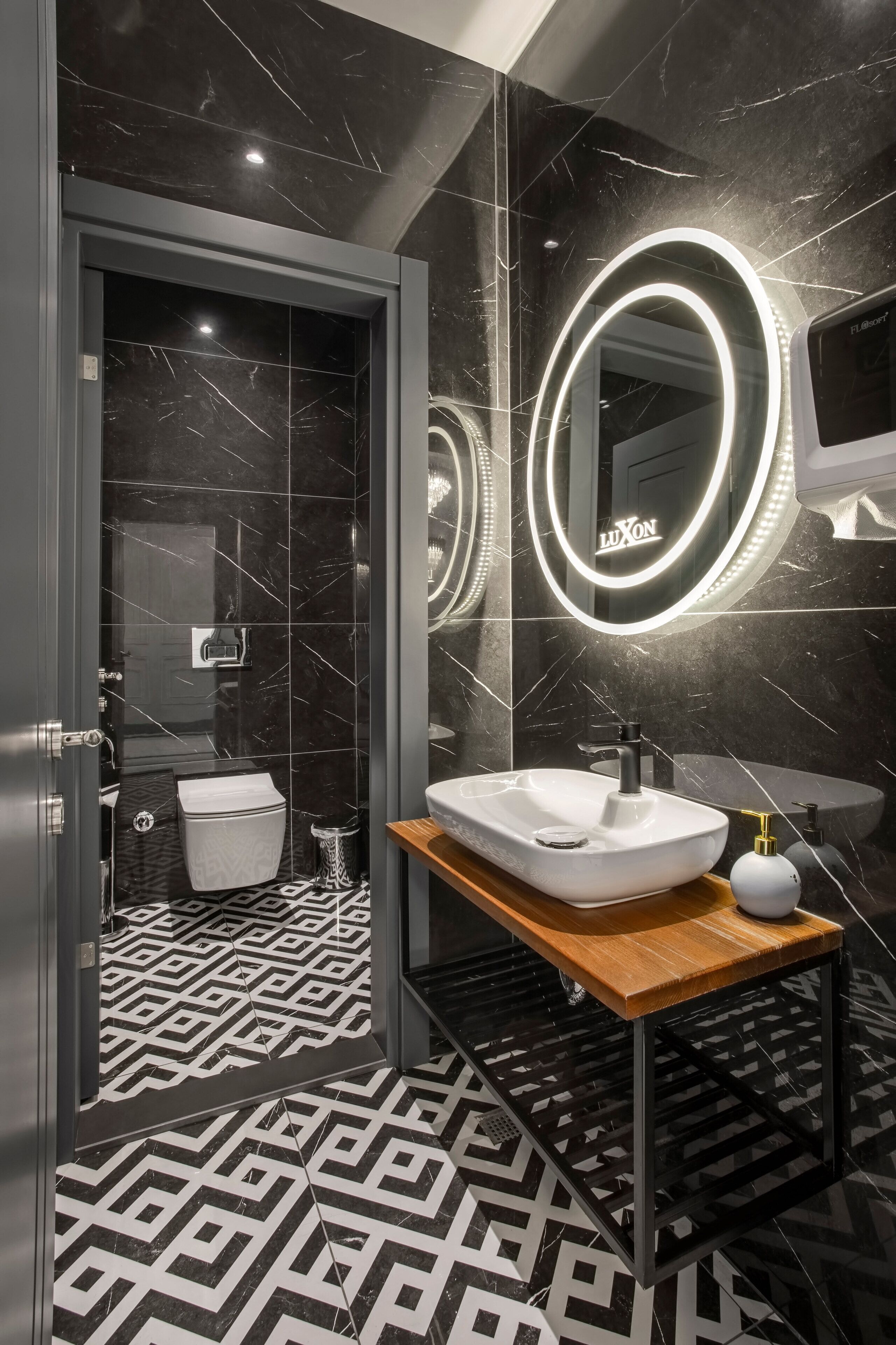 shower, free toiletries, slippers, towels