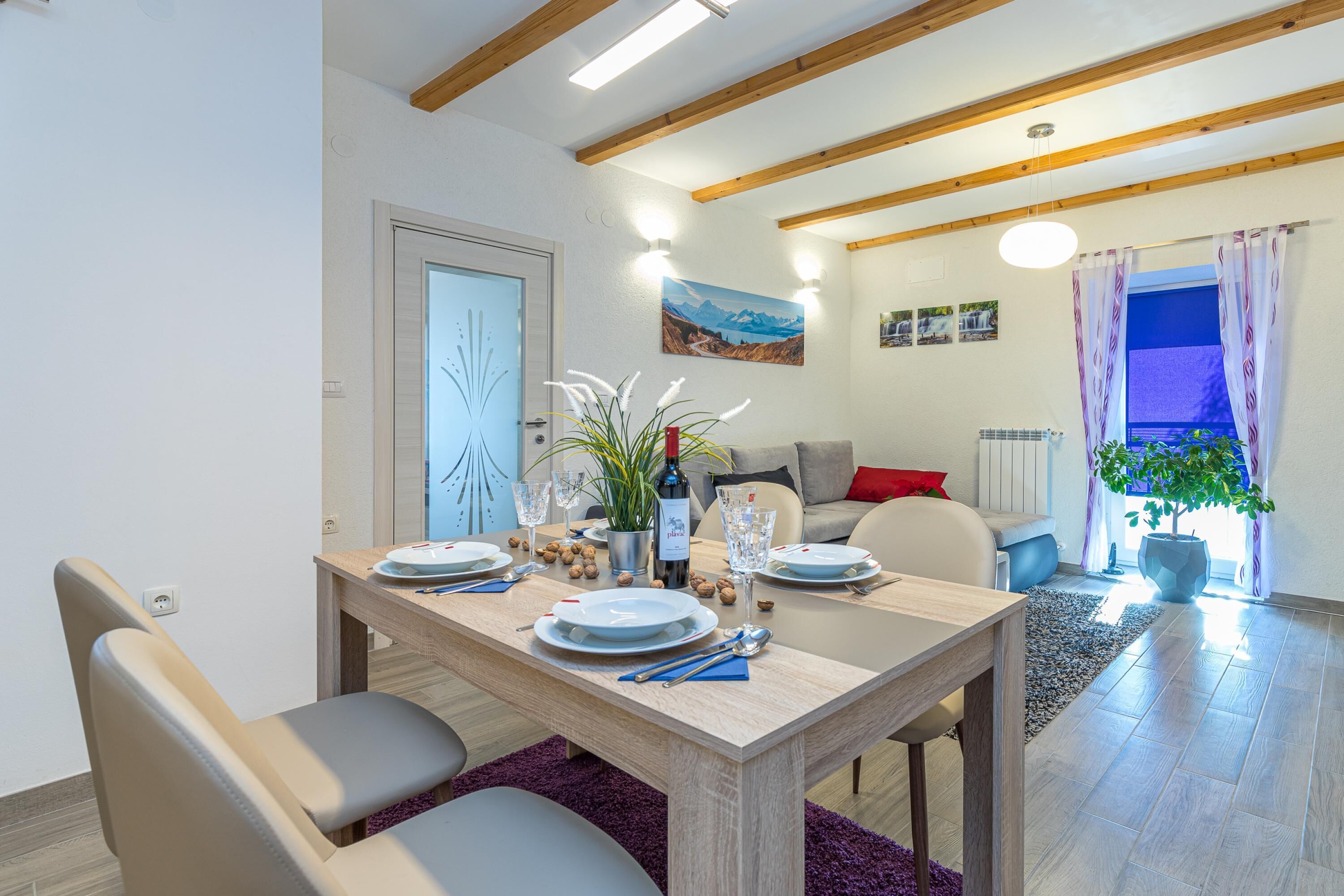 Familienhaus, Mehrere Schlafzimmer, Bergseite (Holiday Home Kastav) | Speisen