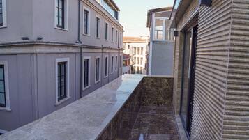 Habitación Deluxe, 1 cama Queen size, Terraza | Terraza o patio