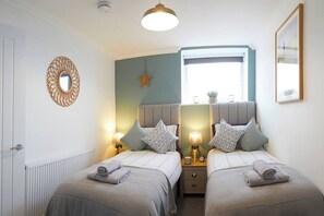 2 Schlafzimmer, Bügeleisen/Bügelbrett, kostenloses WLAN, Bettwäsche