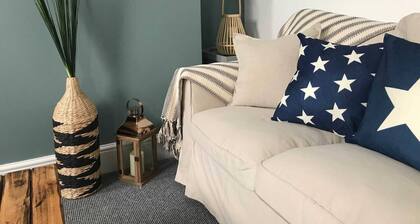 Bay View - Amazing Location with Sea Views!