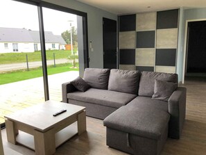 Interior - Modern house (Pénestin)