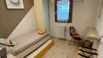3 chambres, fer et planche Ă repasser, lit parapluie, Wi-Fi gratuit