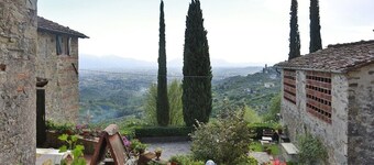 IL FORNO - Wonderful stone rustic house in the hills with breathtaking views.
