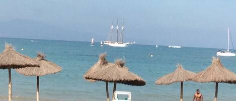 En la playa