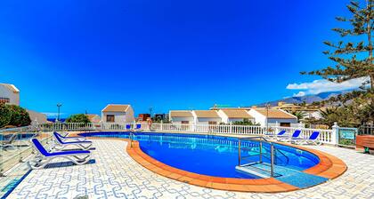 Luxury bungalow Perla del Mar