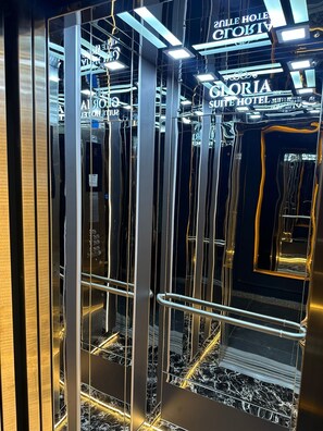 Elevator - Trabzon Gloria Suite Hotel (Trabzon)