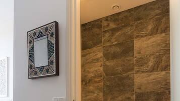 Haartrockner, Handtücher