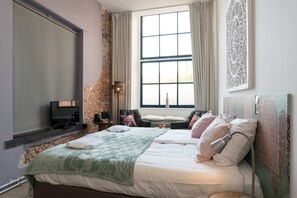 1 bedroom, WiFi, bed sheets - 1001 Nights Boutique hotel room 1 (Haarlem)