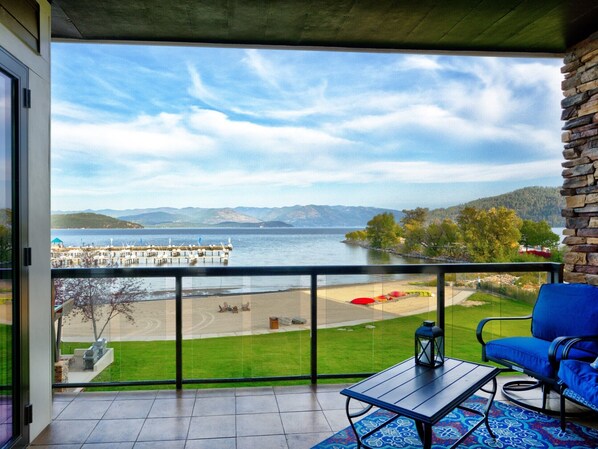 Property grounds - Condo w/4 Bikes & 2 Kayaks - Seasons at Sandpoint (Sandpoint)