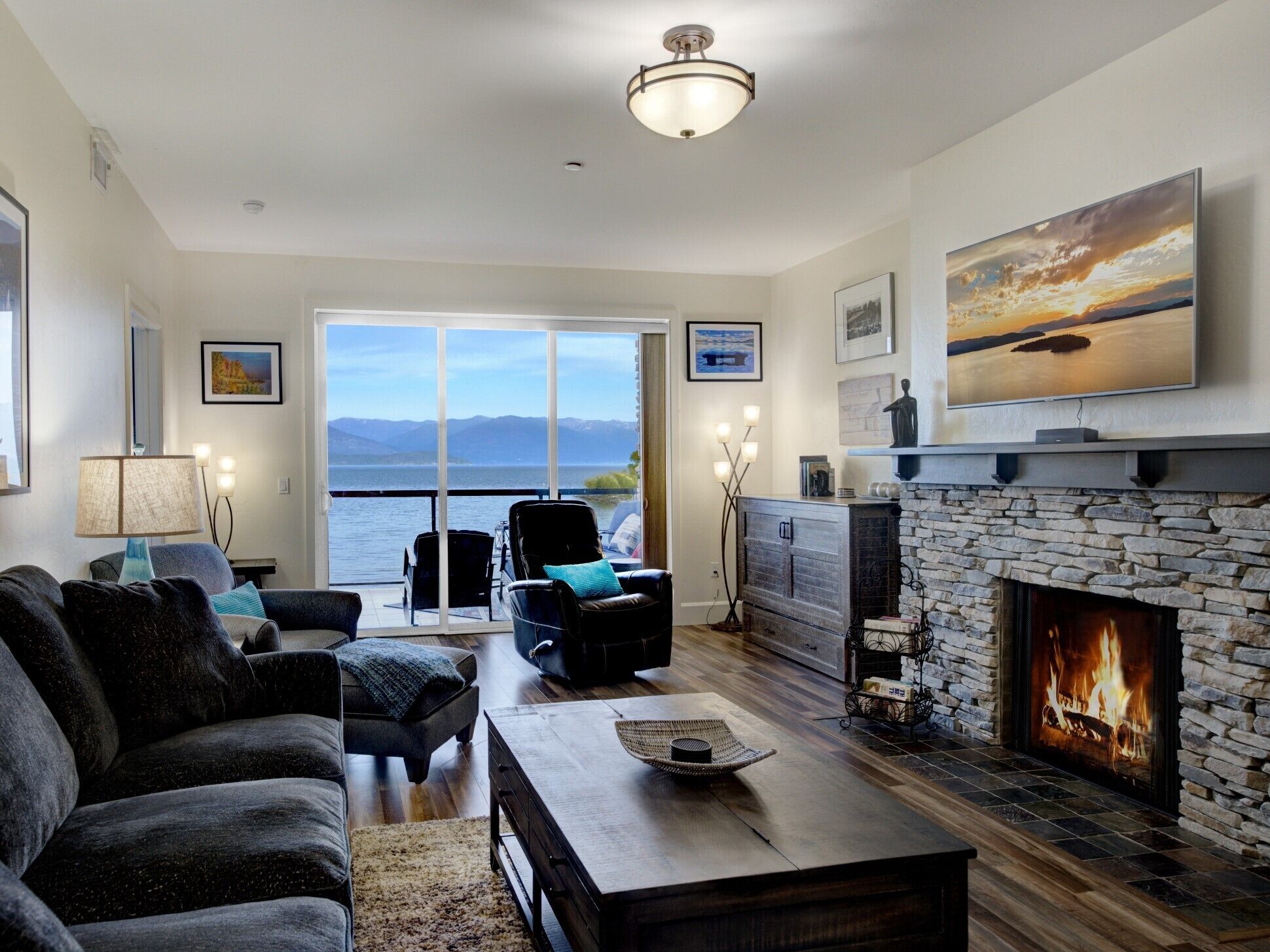 TV, fireplace, table tennis