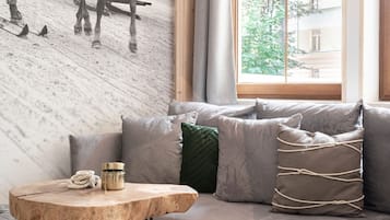 Basic-lejlighed | Stue | 32-tommers plasma-tv med digitale kanaler, tv