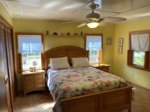 2 عدّة غرف نوم ومكتب وواي فاي