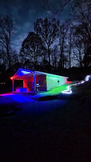 Exterior - Hocking Hills (Buck Crossing Retreat) (Rockbridge)