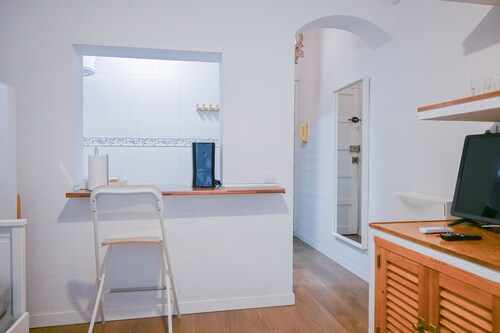 COZY APARTMENT-LAVAPIES- MADRID CITY CENTER