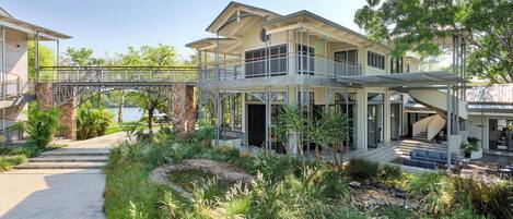 Façade de lâhĂ©bergement