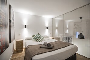 1 bedroom, iron/ironing board - Estiloso apartamento dúplex en Retiro (Madrid)