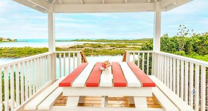 Cottage on Chalk Sound: Sunset Views & Dock