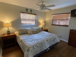 4 Schlafzimmer, kostenloses WLAN, Bettwäsche