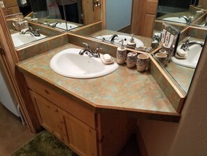 Bathtub