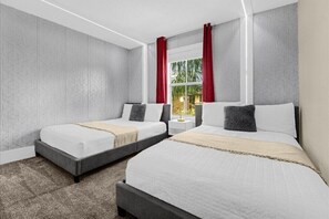 4 chambres, fer et planche à repasser, Wi-Fi, literie fournie