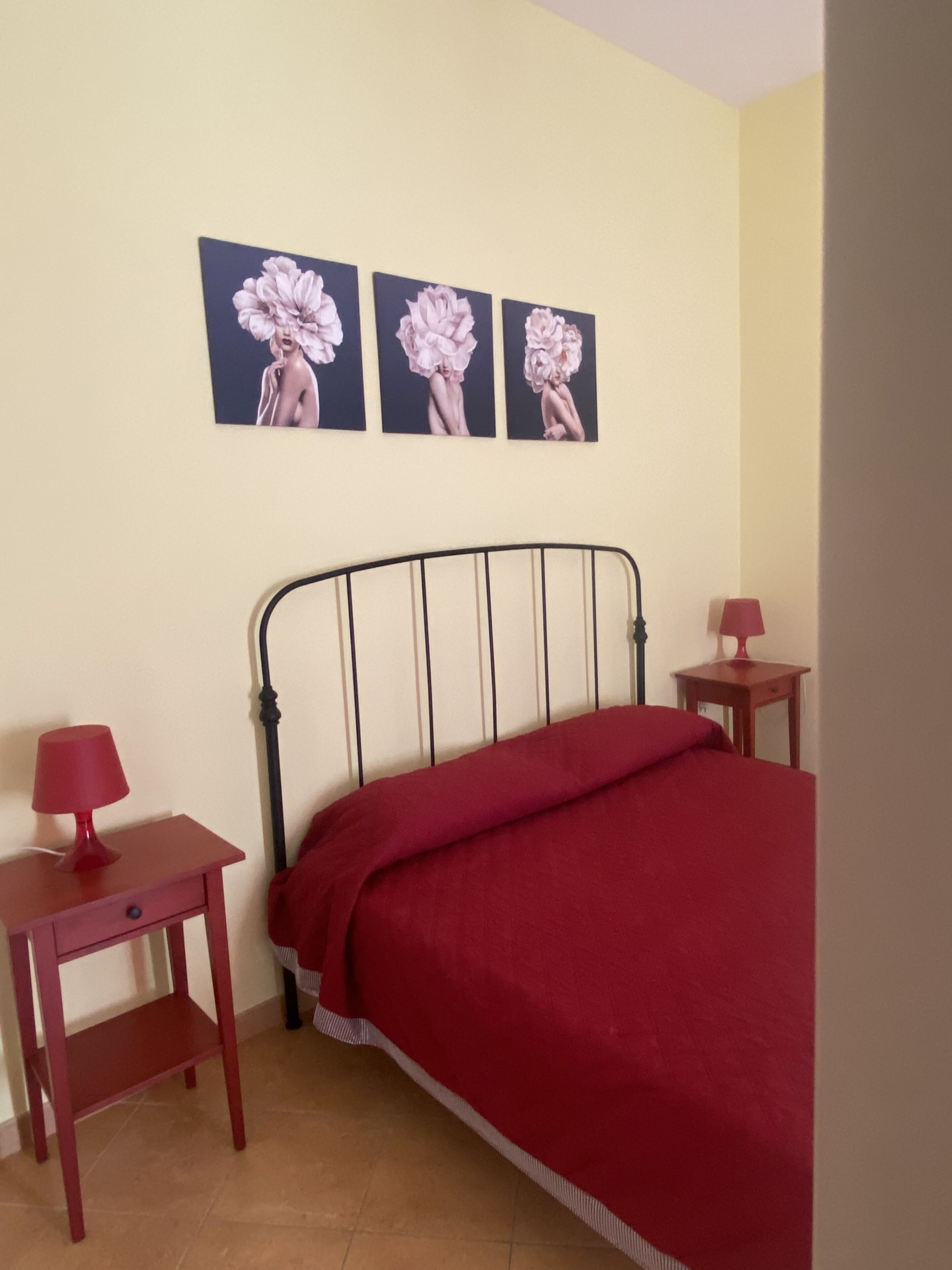 1 chambre, fer et planche à repasser, Wi-Fi gratuit, draps fournis