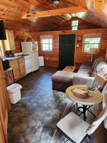Granary At Creekside Resort