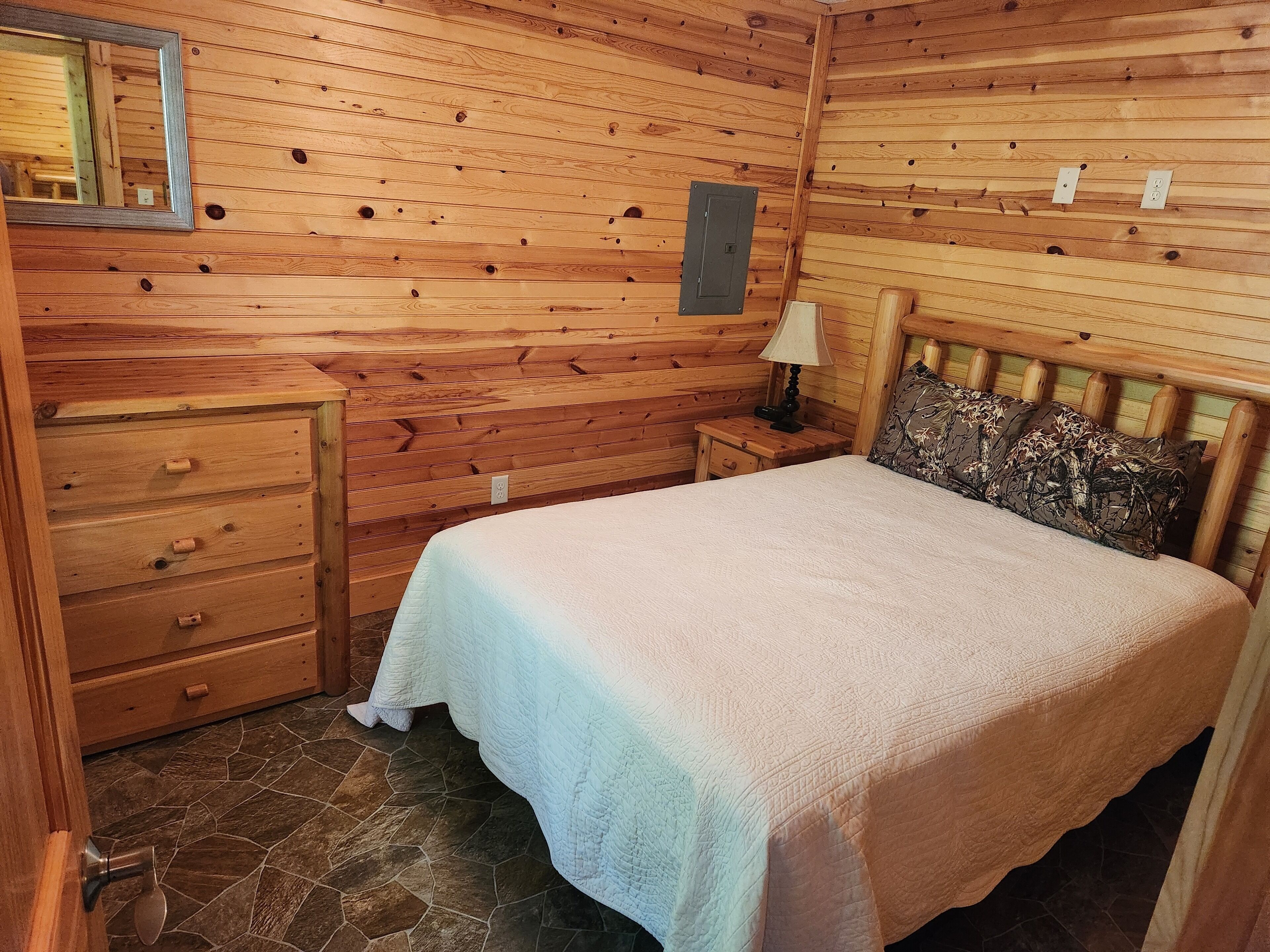 2 bedrooms, WiFi