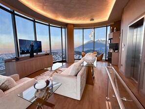 Sky Suite