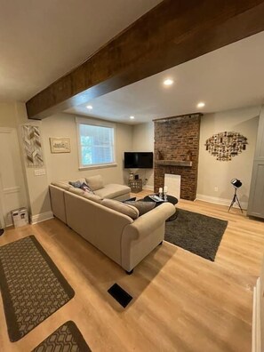 Televisión y oficina