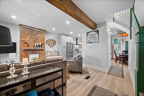 TV, fireplace, offices