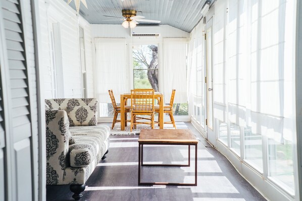 Smart TV, offices - Leaning Oaks Ranch - A Perfect Texas Hill County Ranch Getaway! (San Saba)