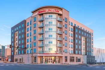Hampton Inn & Suites Huntsville Downtown