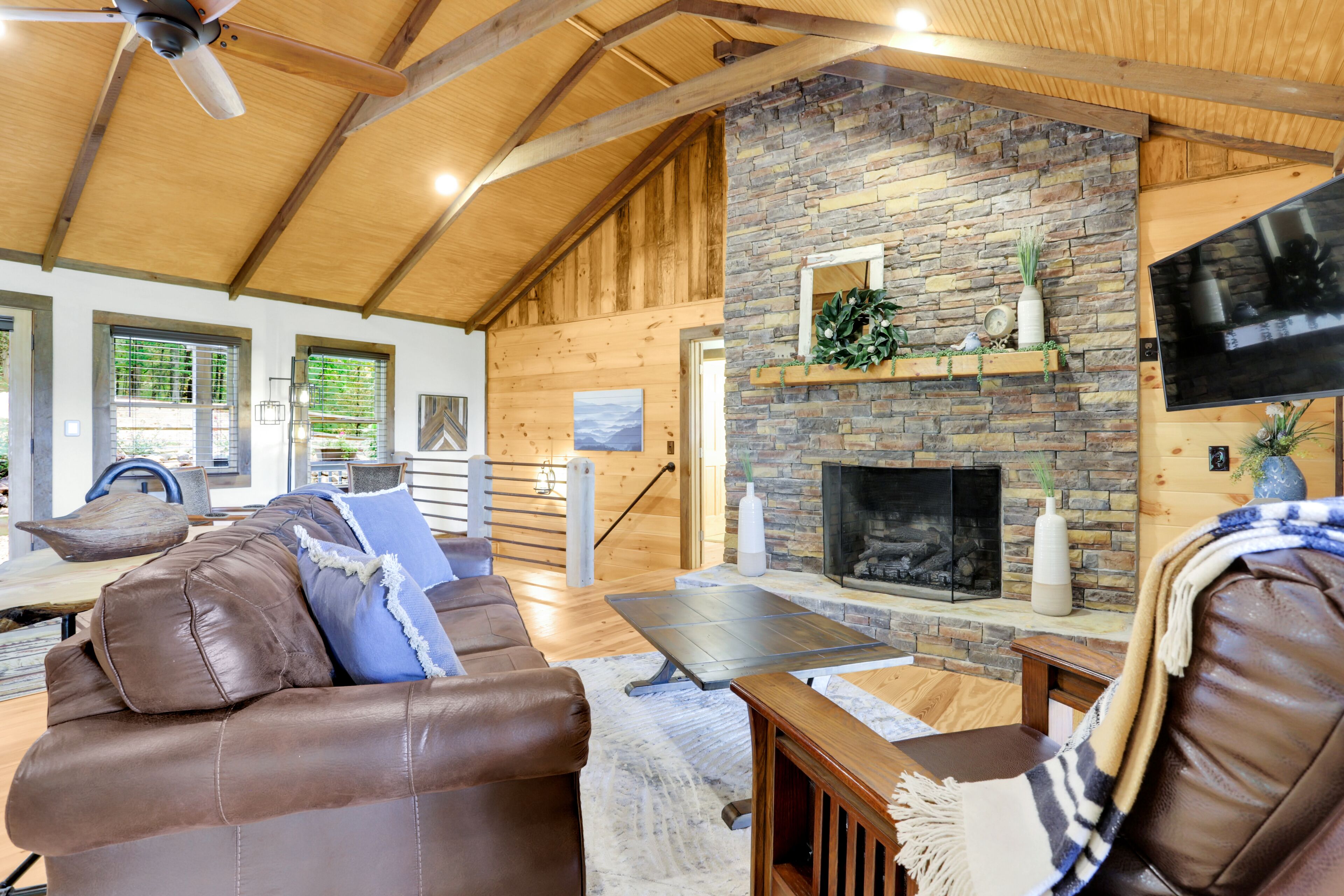 Smart TV, fireplace, video games, books