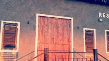 Fachada da propriedade