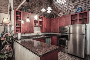 Studio (2 Bedrooms) | Ausstattung der Unterkunft