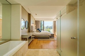 2 bedrooms, desk, iron/ironing board, travel crib