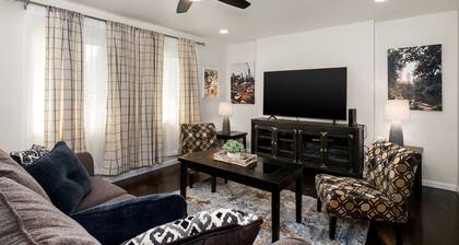 Homey, Clean & Convenient for Vacation or Business