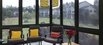 Spacious, Newly Updated Townhouse - Pinehill #12