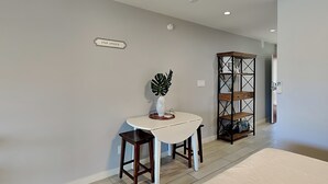 Ảnh chưa phân loại, 2 trong số 20 ảnh, nút