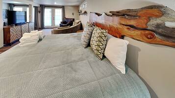 Studio (3 Bedrooms) | Property amenity