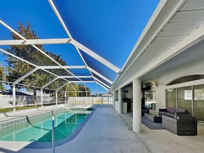 House (3 Bedrooms) | Property amenity
